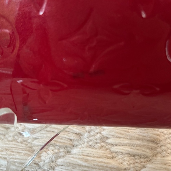 Louis Vuitton Authentic Candy Apple Red Vernis Sarah Long Wallet - Picture 5 of 11